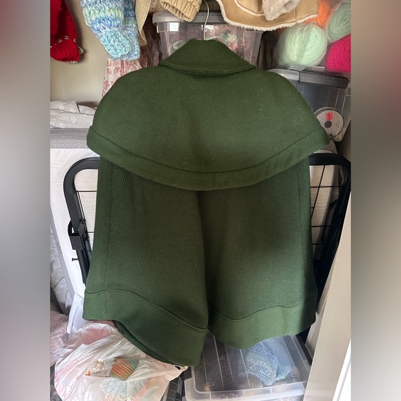 RARE ANTHROPOLOGIE  Madchen Fatigue Finery Cape Jacket Size XS Wool Blend $560 - Picture 3 of 3